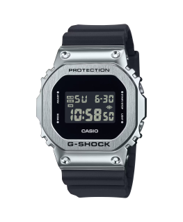 Reloj Casio Digital Serie 5600 GM-5600U-1